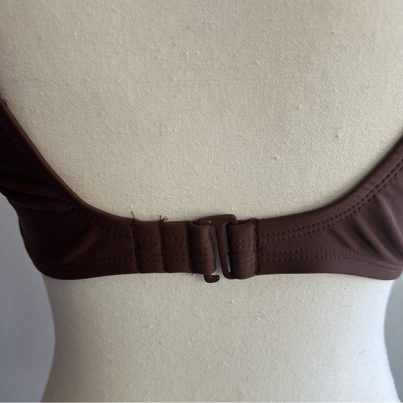 Kona Sol Bralette Bikini Top -
Mulberry Brown Size M (8-10) NWT - Picture 12 of 16